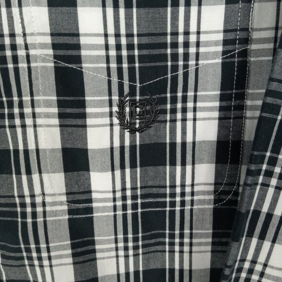 CHAPS Men's Long Sleeve Button Front Casual Shirt Black and White Size Small - Picture 8 of 12